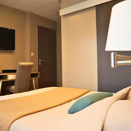 Apartamento La Pause Voyage - Privative Au Coeur De Bourbourg, Gare A Proximite *